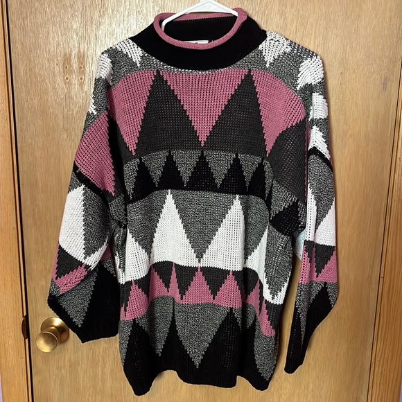 Vintage Sweater - Geometric Pattern - Picture 1 of 3